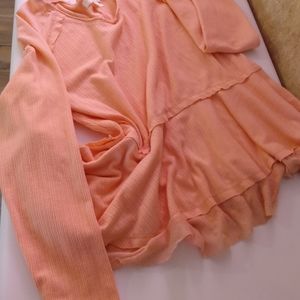 Peach long sleeve baby doll top nwot
